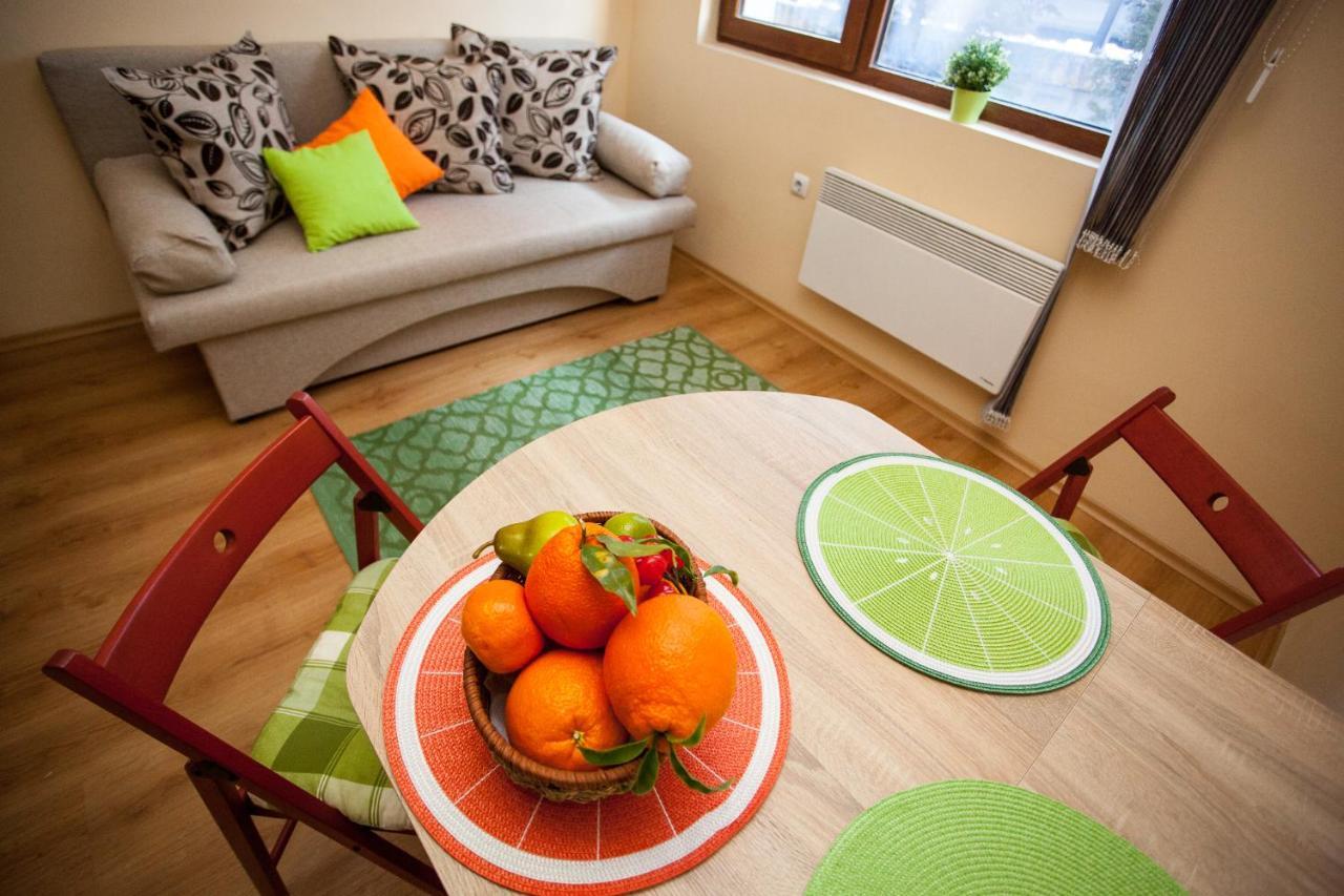 Green Orange Apartment Банско Екстериор снимка